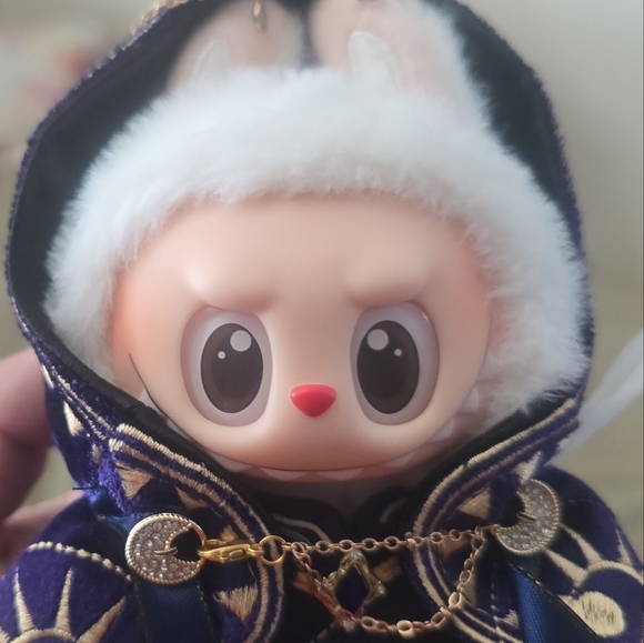 Meet your Posher, James - Picture 1 of 1